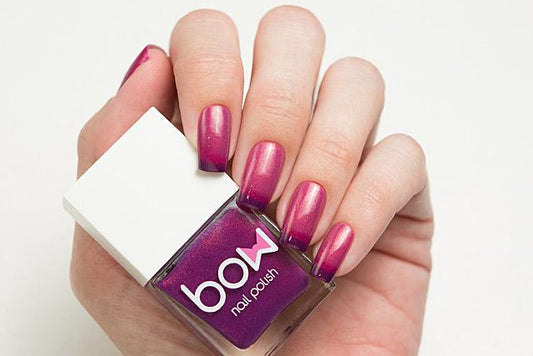 Lollipolish bow polish raspberry pink dark purple Temperature reactive thermal nail polish - Firestarter